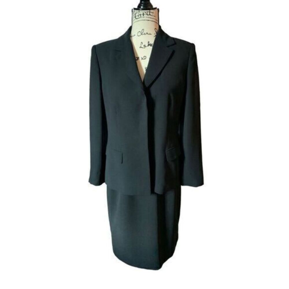 Women’s Charter Club Black Skit Suit